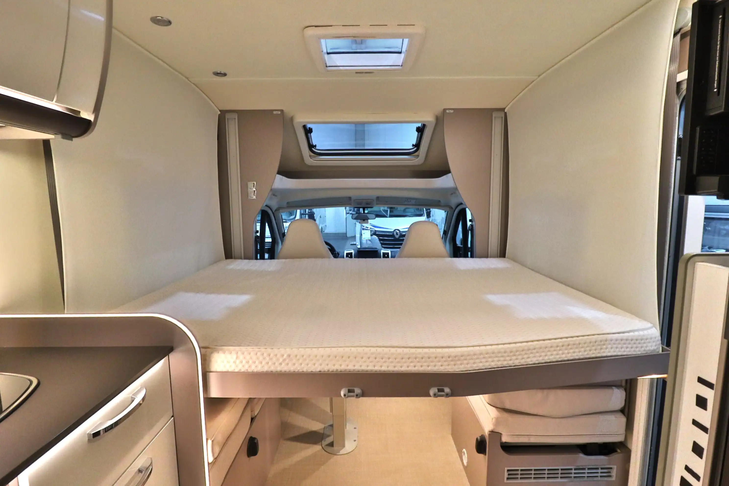 BUERSTNER Lyseo TD 680 G Harmony Line